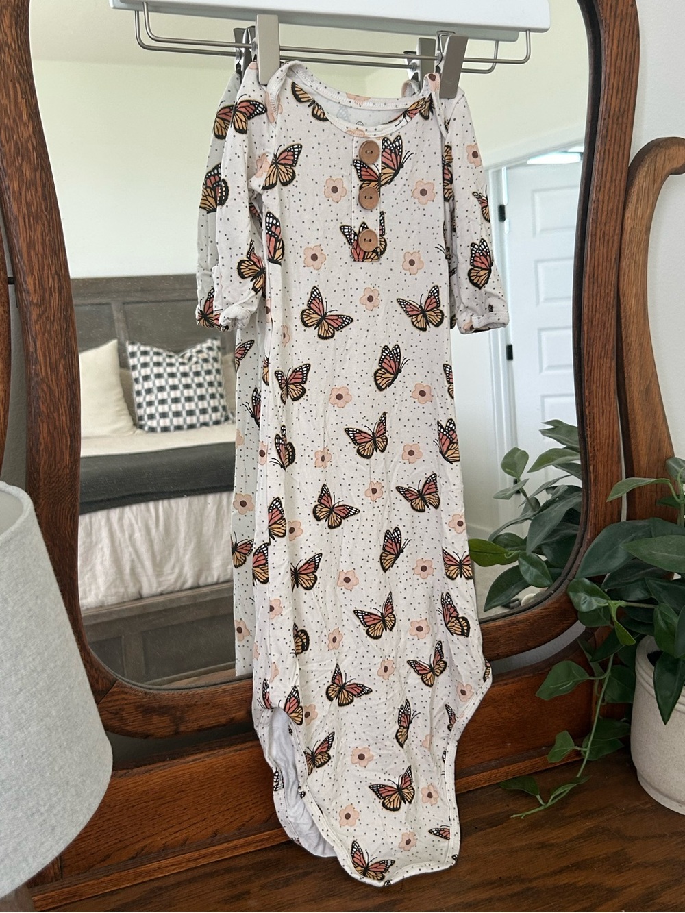 Caden Lane butterfly print knotted gown